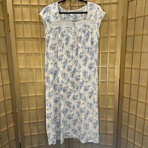 Eileen West Long Nightgown Blue Floral Lace Trim Cap Sleeve Size L Cottagecore